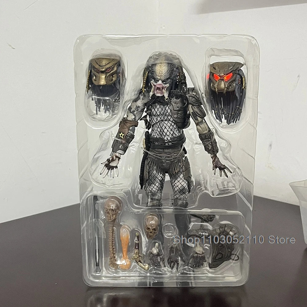 NECA Elder Predator Figure With LED Predator VS Alien Edition