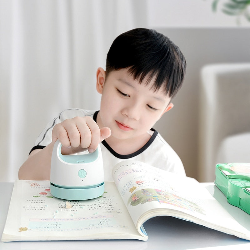 Small desktop Vacuum Cleaner