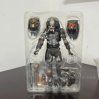 NECA Elder Predator Figure With LED Predator VS Alien Edition