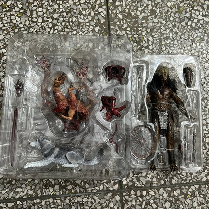 NECA Prey Ultimate Feral Predator